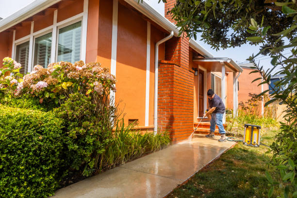 Why Choose Our Certified Pressure Washing Experts for Your Project Needs in Elizabethtown, PA?